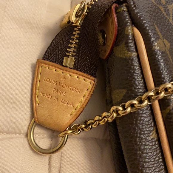 ♥️Flawless Authentic Louis Vuitton Eva Monogram Bag♥️ - Picture 3 of 9